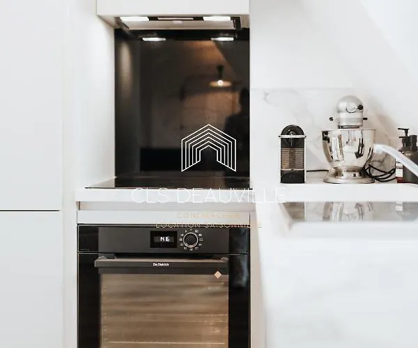 Apartamento L'hippique C.l.s